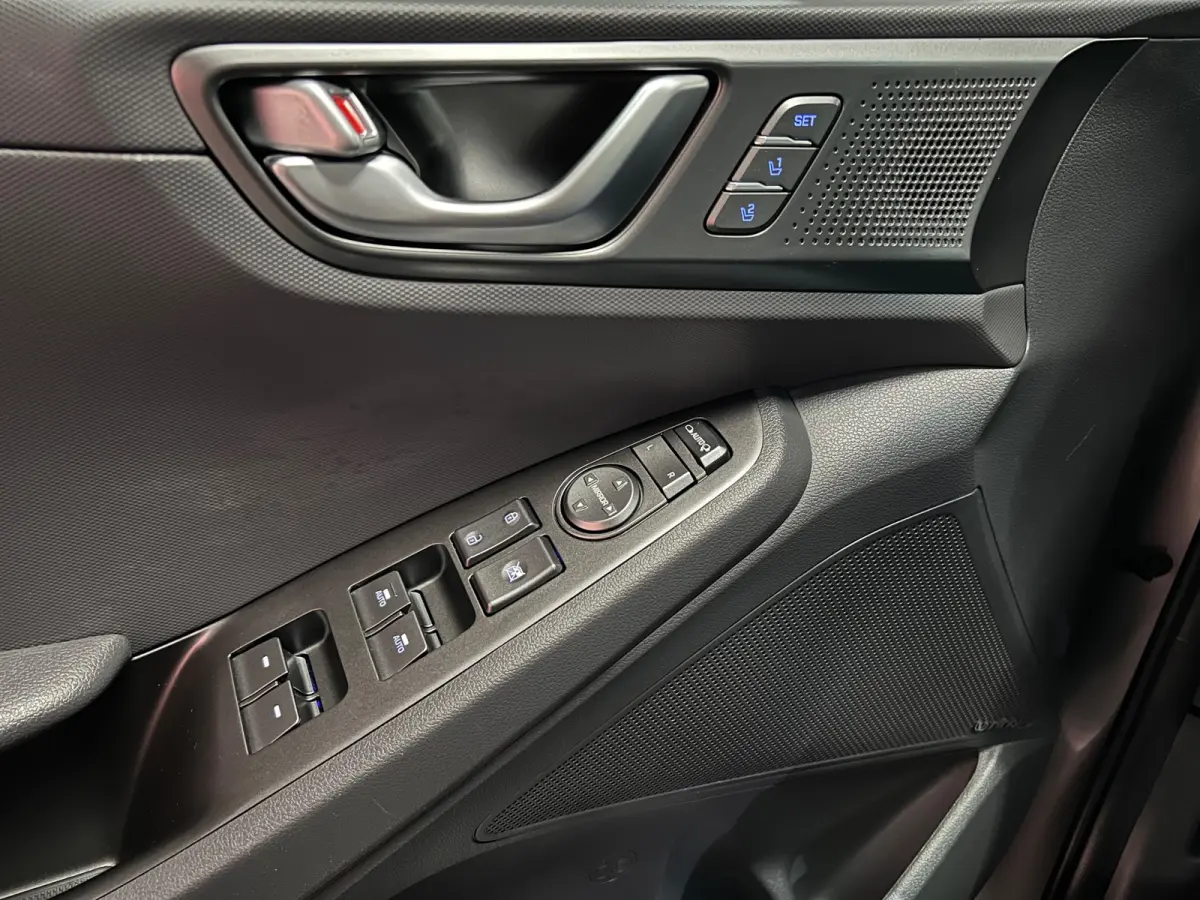 1.6 GDi Premium - Plus Sky Hybrid Automaat