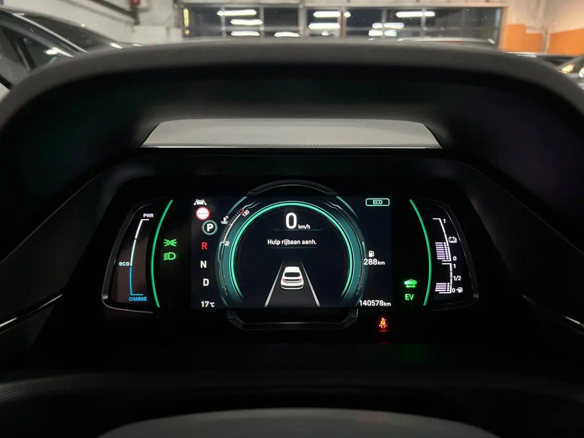 1.6 GDi Premium - Plus Sky Hybrid Automaat