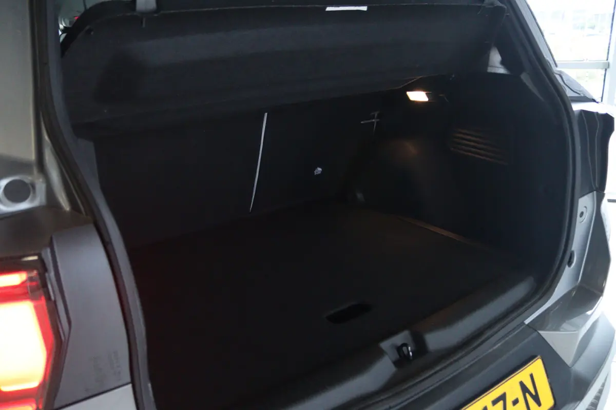 Max 113pk 44 kWh | Cruise Control | Achteruitrijcamera | Climate Control | Navigatie | Carplay | Comfort Stoelen | Dodehoekdetectie | LED | LMV |