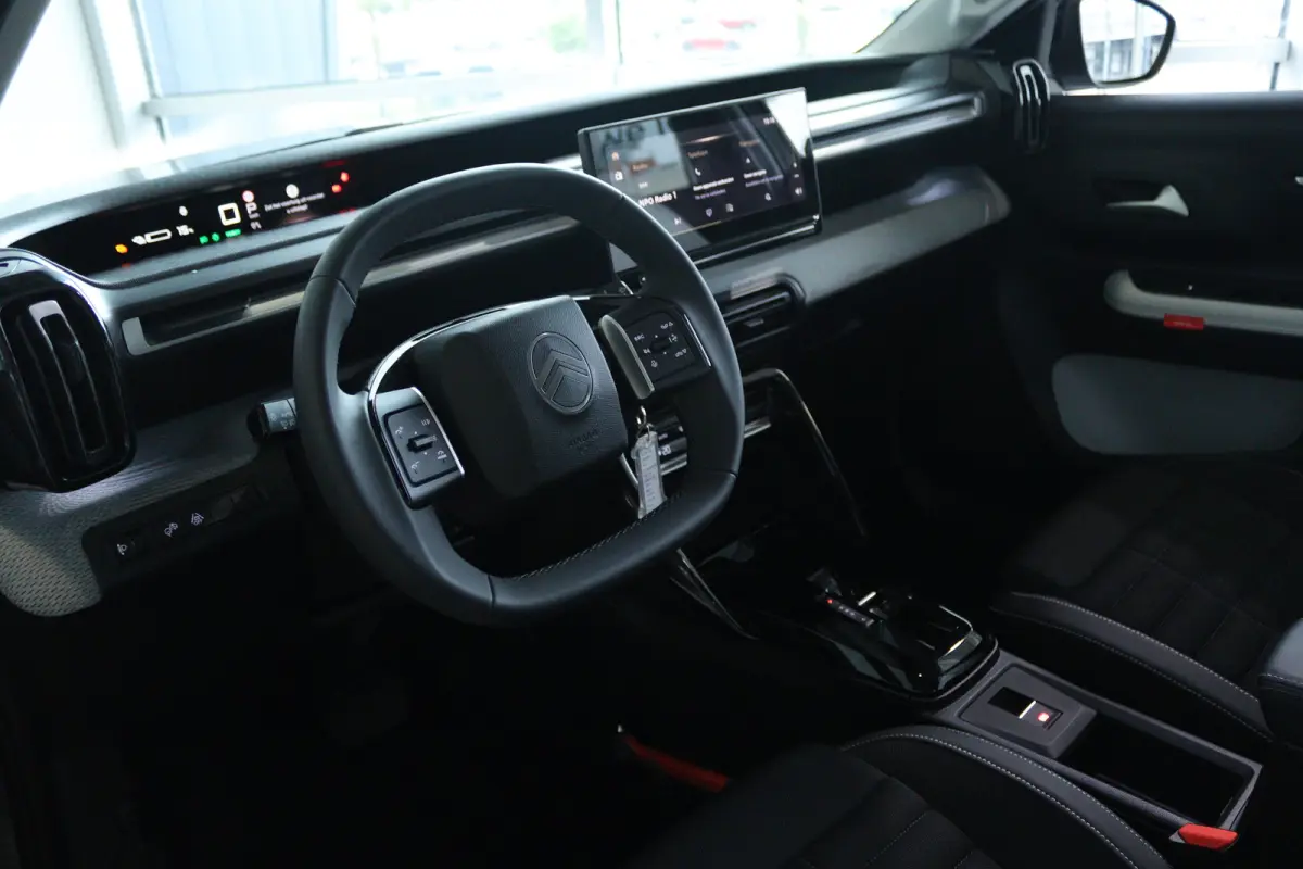 Max 113pk 44 kWh | Cruise Control | Achteruitrijcamera | Climate Control | Navigatie | Carplay | Comfort Stoelen | Dodehoekdetectie | LED | LMV |