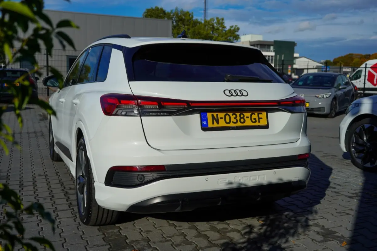 40 S Competition 77 kWh | 92,01% SOH | Martix | Camera | Adap. Cruise | Stoelverwarming