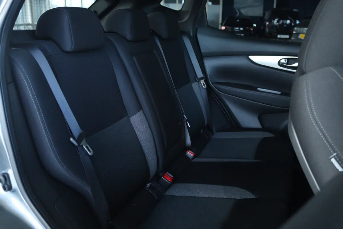 1.3 DIG-T N-Connecta | Cruise Control | Stoelverwarming | 360 Camera | Panoramadak | Keyless | LED | LMV | Navi | Climate