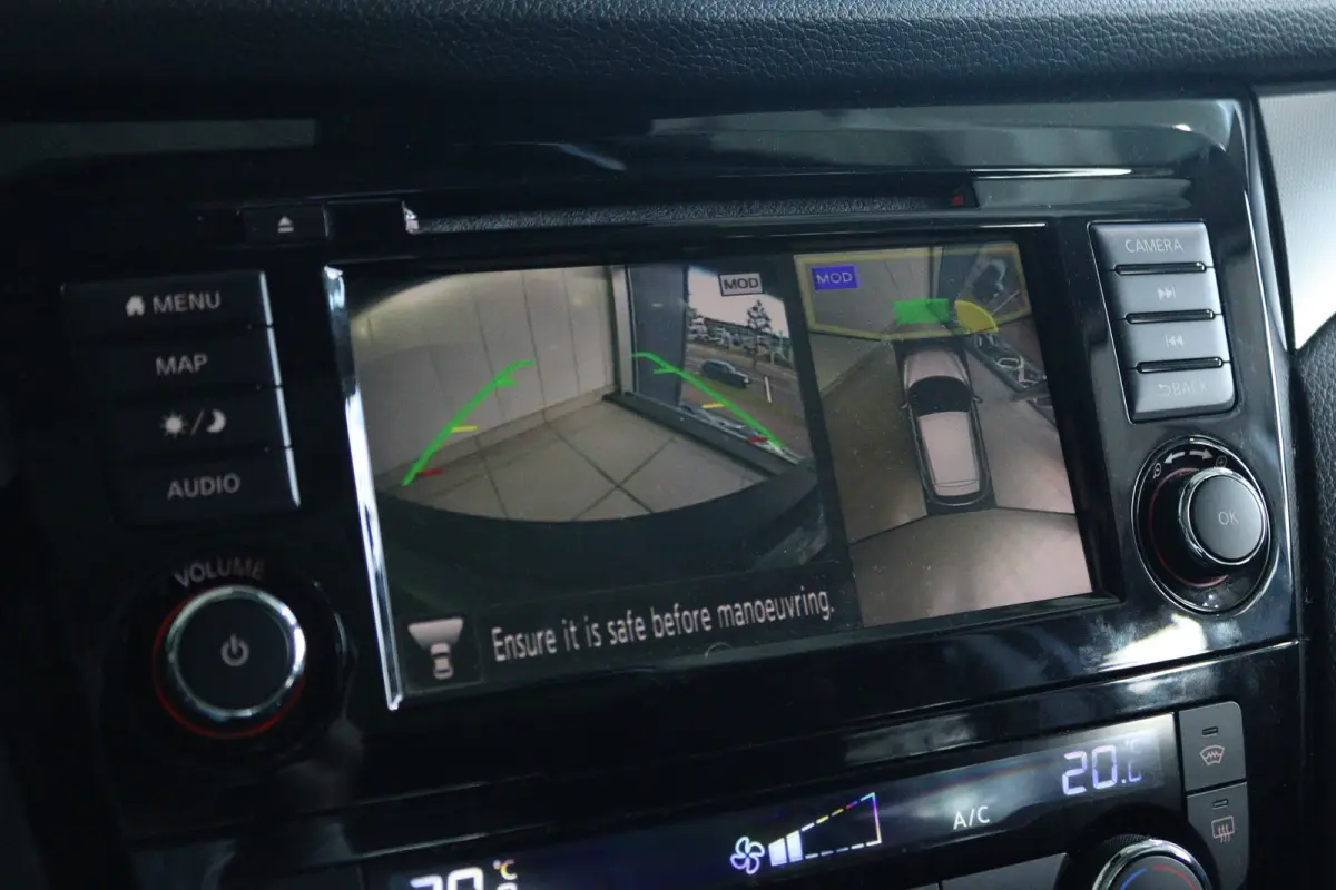 1.3 DIG-T N-Connecta | Cruise Control | Stoelverwarming | 360 Camera | Panoramadak | Keyless | LED | LMV | Navi | Climate