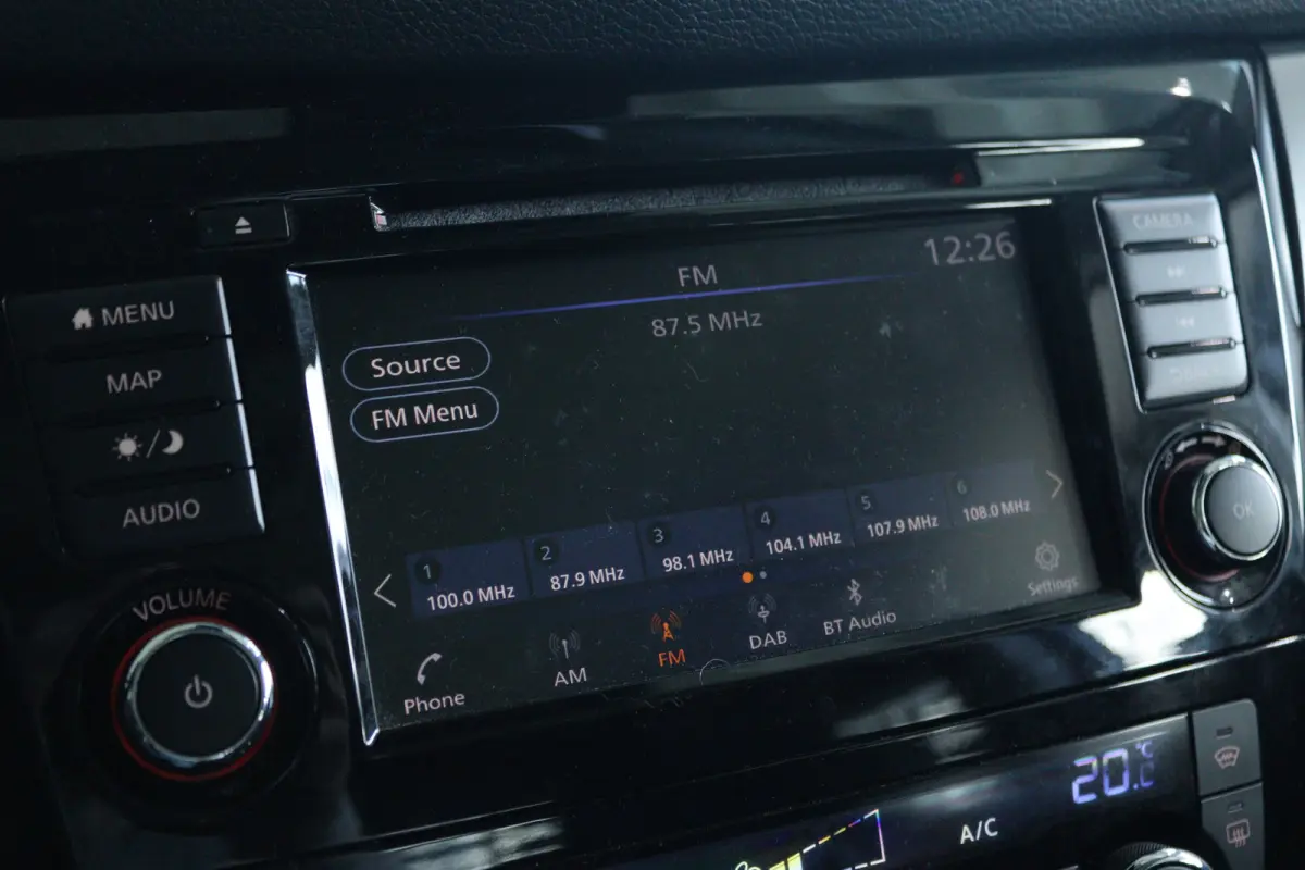 1.3 DIG-T N-Connecta | Cruise Control | Stoelverwarming | 360 Camera | Panoramadak | Keyless | LED | LMV | Navi | Climate