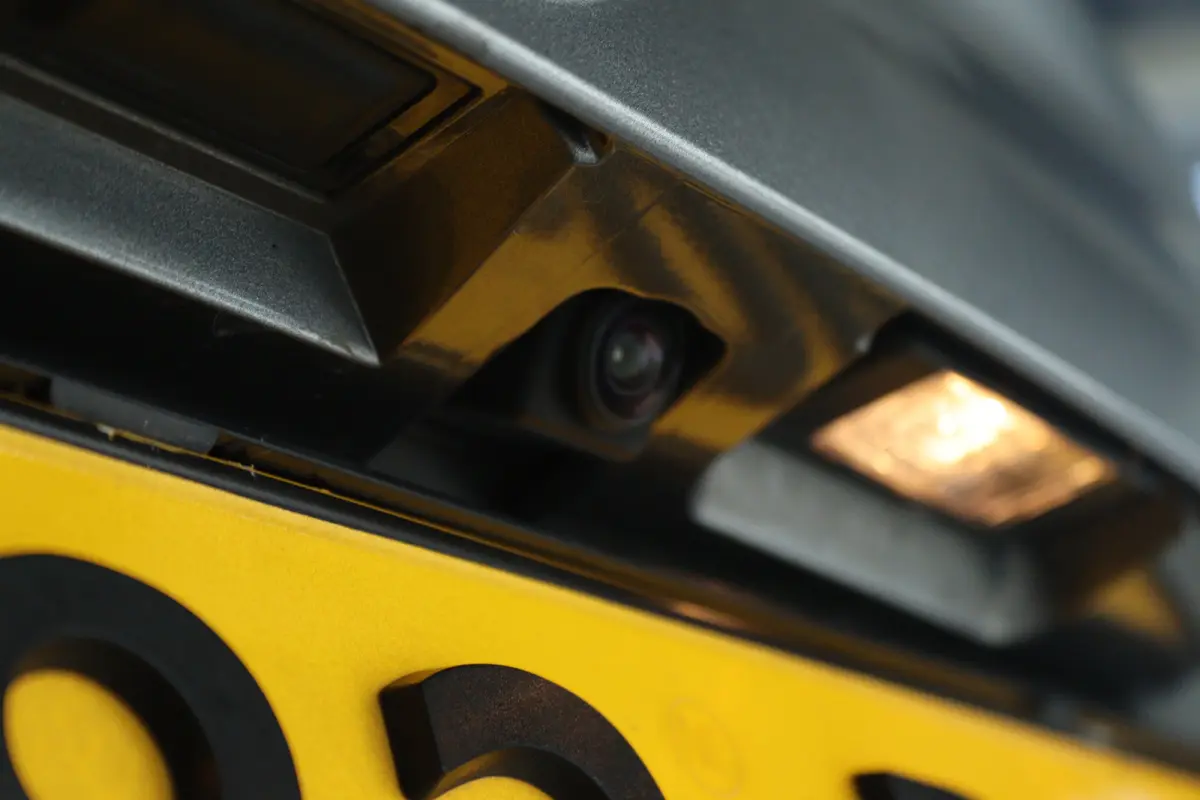1.3 DIG-T N-Connecta | Cruise Control | Stoelverwarming | 360 Camera | Panoramadak | Keyless | LED | LMV | Navi | Climate