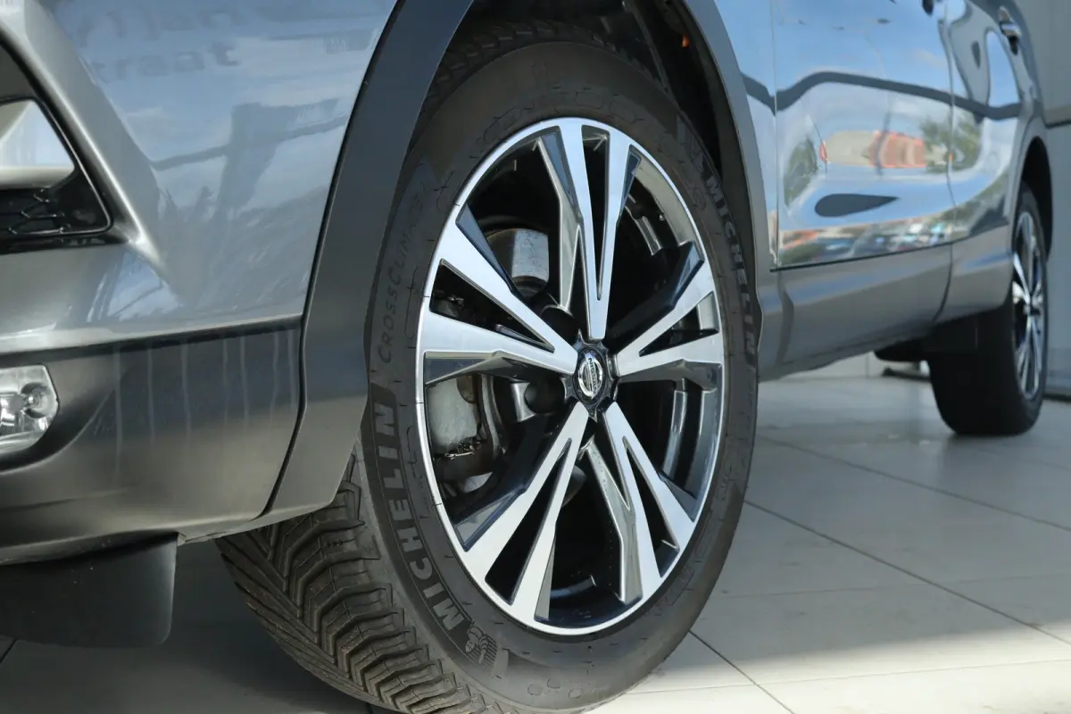 1.3 DIG-T N-Connecta | Cruise Control | Stoelverwarming | 360 Camera | Panoramadak | Keyless | LED | LMV | Navi | Climate