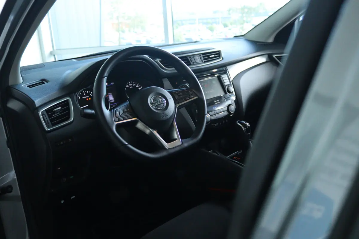 1.3 DIG-T N-Connecta | Cruise Control | Stoelverwarming | 360 Camera | Panoramadak | Keyless | LED | LMV | Navi | Climate
