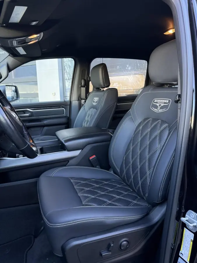 1500 4X4 5.7 V8 4x4 Crew Cab