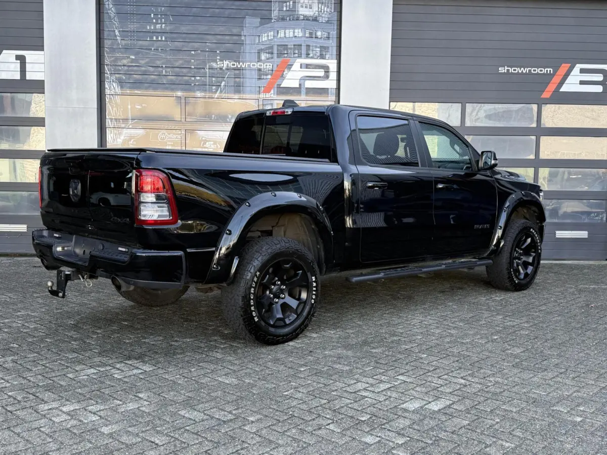 1500 4X4 5.7 V8 4x4 Crew Cab
