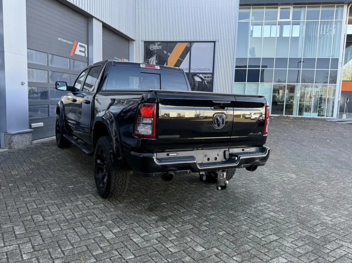 1500 4X4 5.7 V8 4x4 Crew Cab