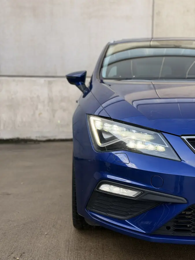 FR 1.8 TSI DSG Pano 19'' Sound CarPlay ACC Leder/alca LED