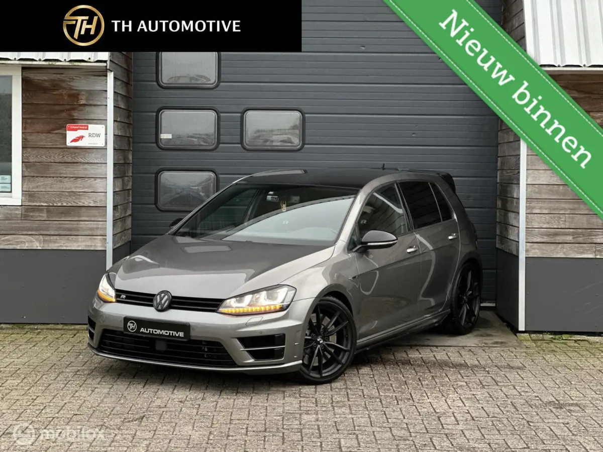 2.0 TSI R 4Motion,Uniek interieur.