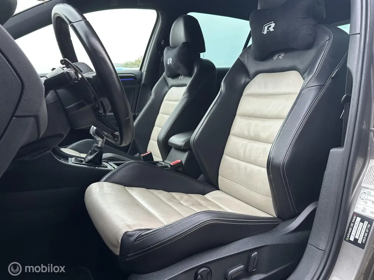 2.0 TSI R 4Motion,Uniek interieur.