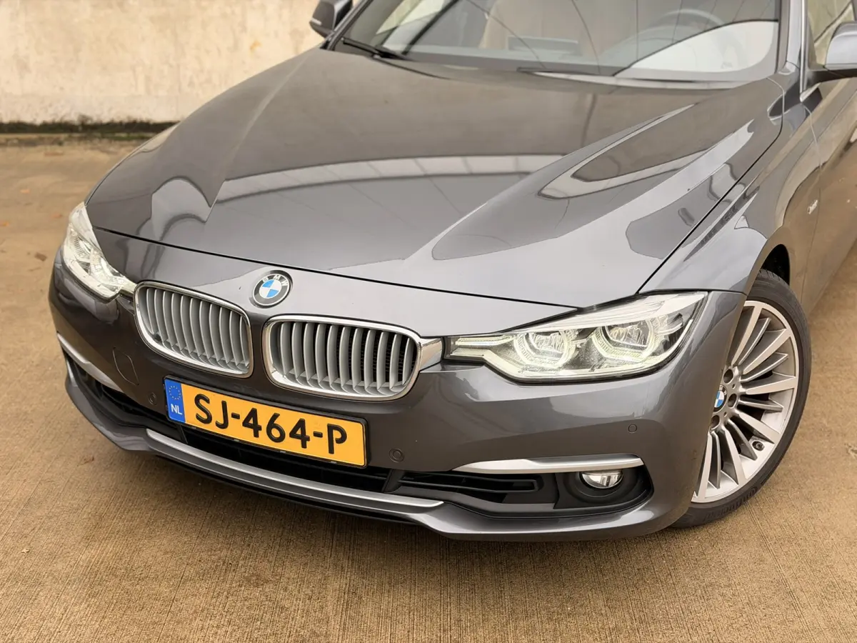 318i Luxury Line Aut. Leder LED Virtual Camera Keyless Navi