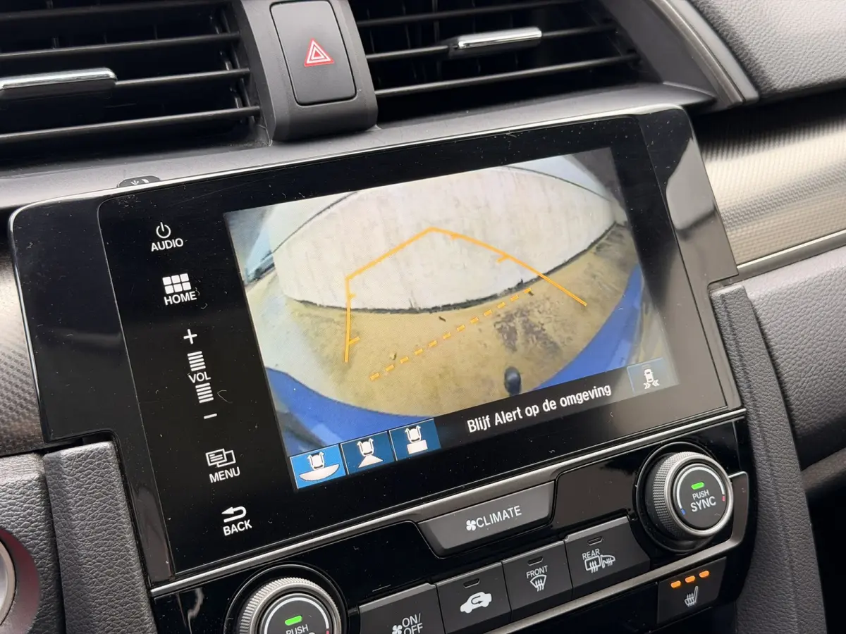 1.0 i-VTEC Aut. Pano Trekh. Camera CarPlay ACC LED Navi