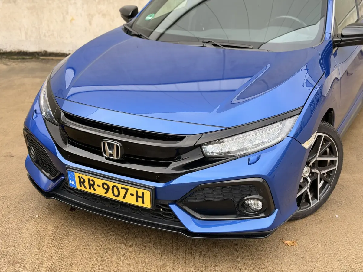 1.0 i-VTEC Aut. Pano Trekh. Camera CarPlay ACC LED Navi