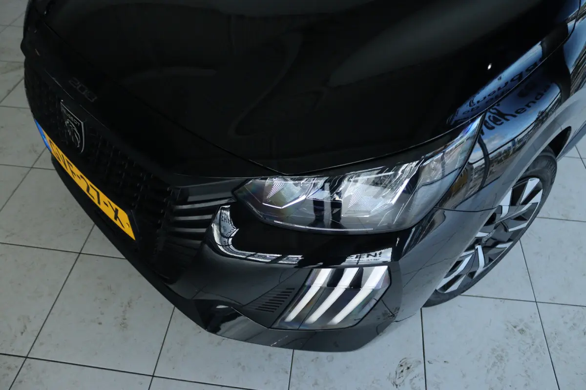 Hybrid 110 e-DCS6 Active | Cruise Control | Carplay | Sensoren | LED | Airco | Elektr. Ramen