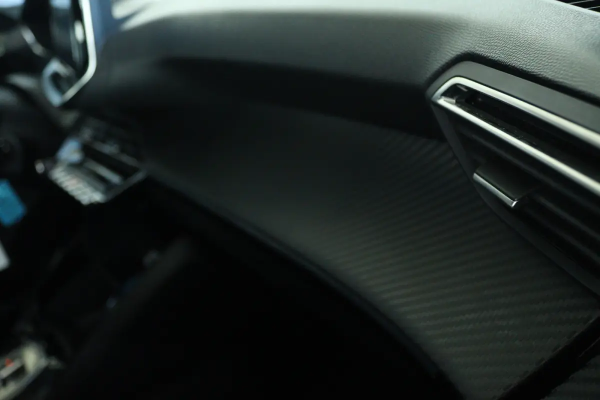Hybrid 110 e-DCS6 Active | Cruise Control | Carplay | Sensoren | LED | Airco | Elektr. Ramen