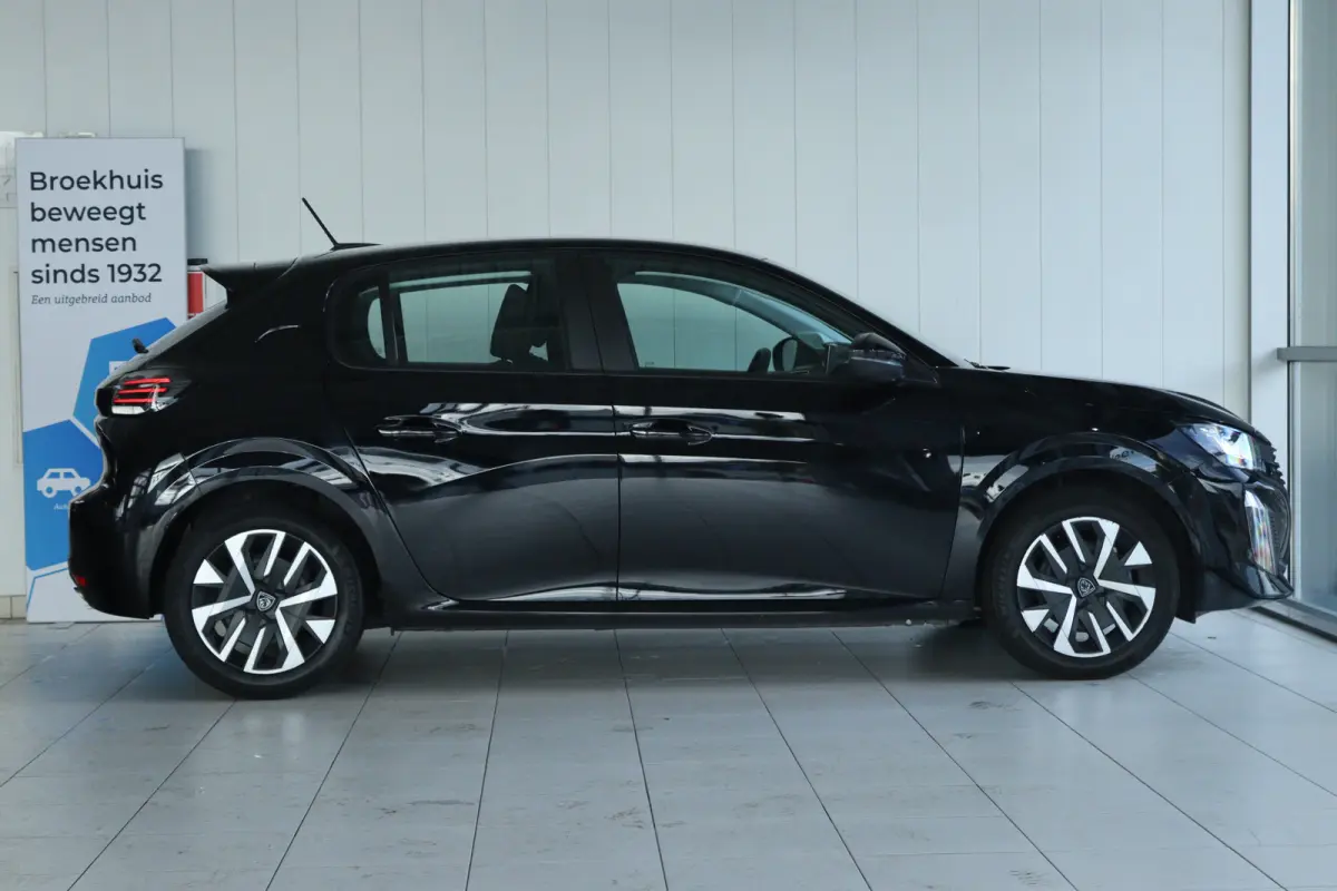 Hybrid 110 e-DCS6 Active | Cruise Control | Carplay | Sensoren | LED | Airco | Elektr. Ramen