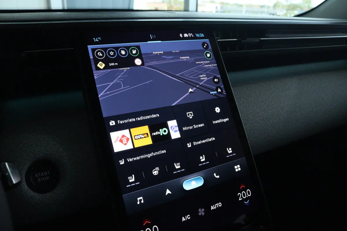 Max Comfort Range 74 kWh 210PK | Adapt. Cruise | Massage | Stoelventilatie | Memory | Matrix | 20 Inch | Elektr. Klep | Head-up | Keyless | Carplay | Climate | Leder