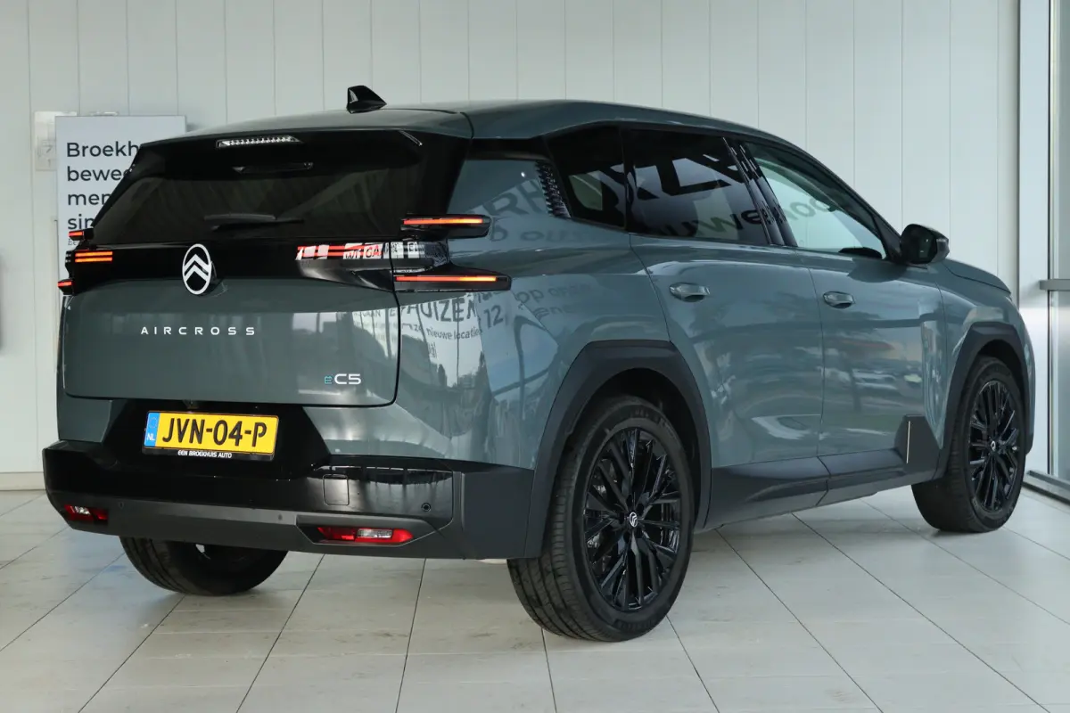 Max Comfort Range 74 kWh 210PK | Adapt. Cruise | Massage | Stoelventilatie | Memory | Matrix | 20 Inch | Elektr. Klep | Head-up | Keyless | Carplay | Climate | Leder