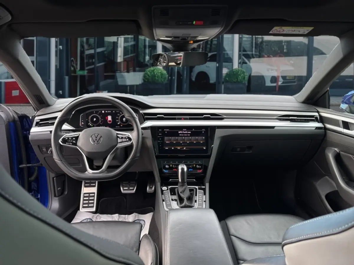 1.4 TSI eHYBRID R-LINE PANO-DAK/TREKHAAK/360CAM/LEDER/E-KLEP/HUD/ACC/STOELVERW