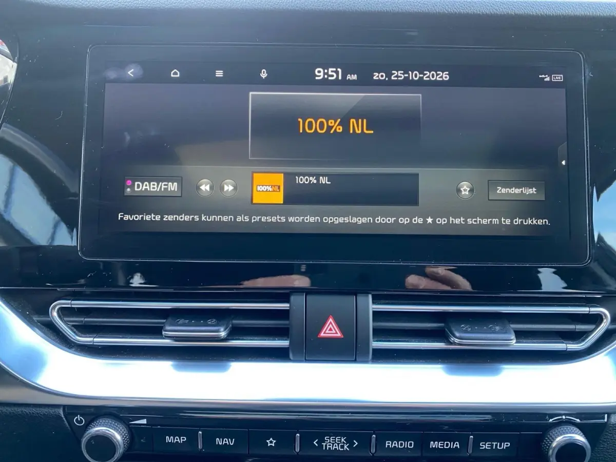 ExecutiveLine 64 kWh | Climate control | Leder | Stoel + stuurverwarming en ventilatie | Schuif/kanteldak | Navigatie | 17 inch LM-velgen | Keyless | SOH 97% |