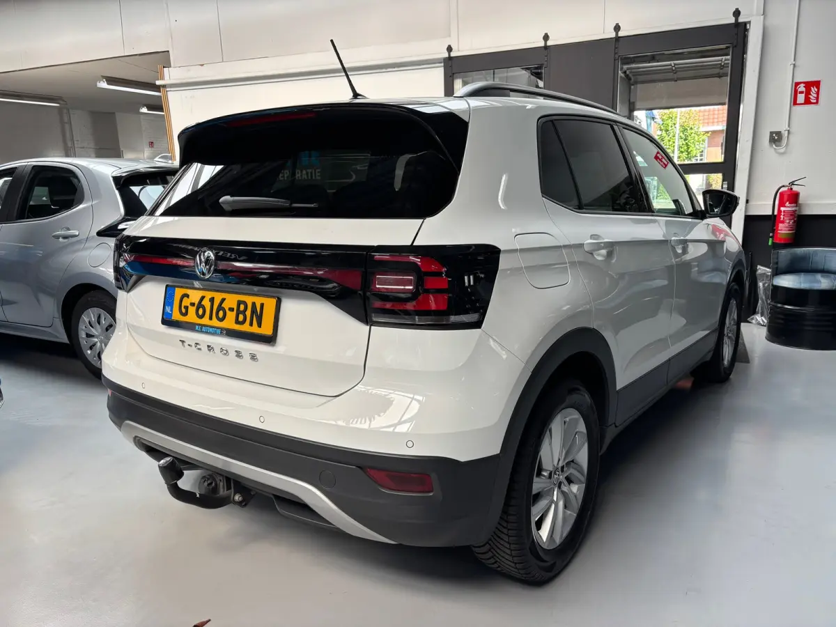 1.0 TSI Life / Navigatie / Trekhaak