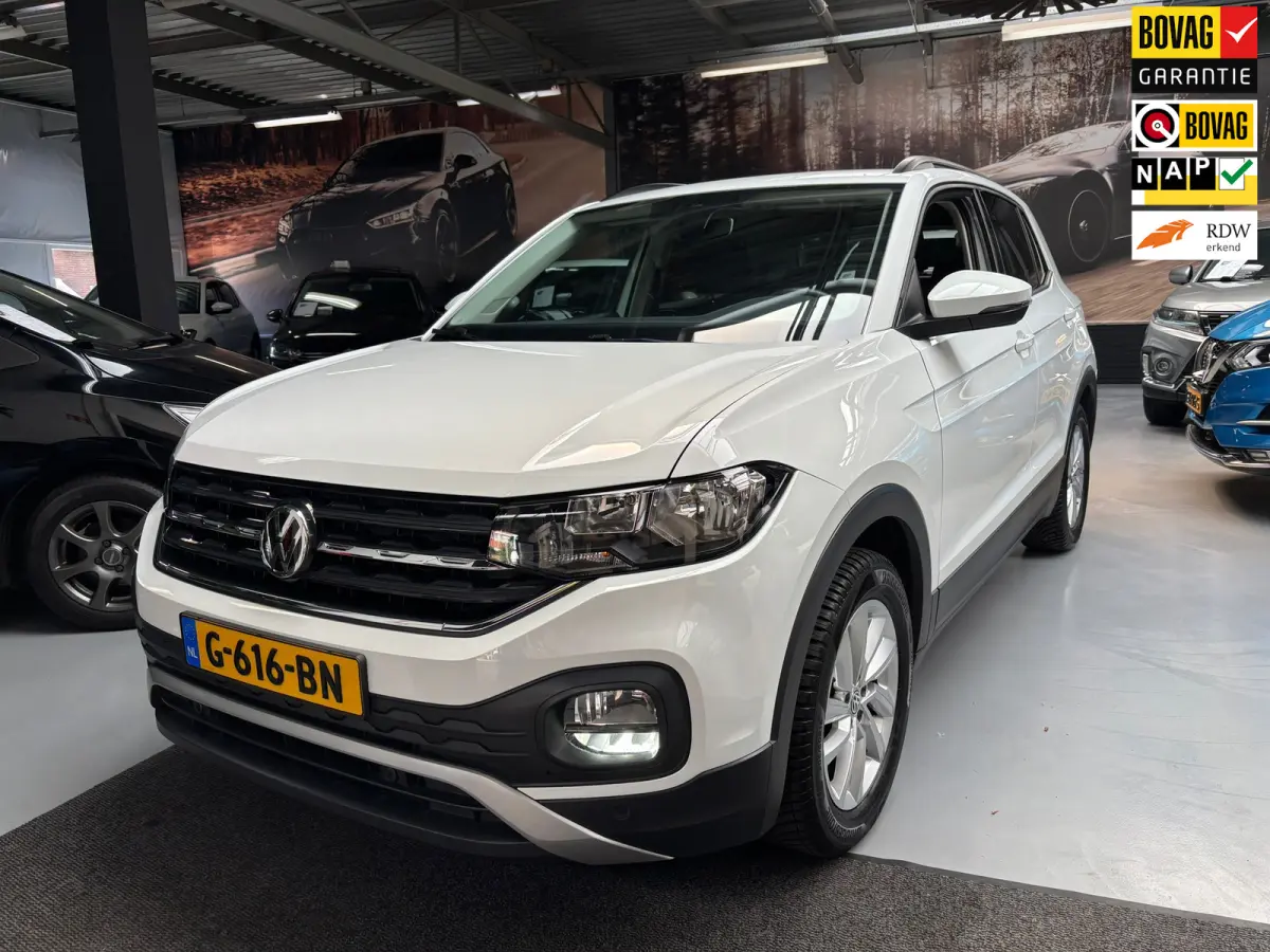 1.0 TSI Life / Navigatie / Trekhaak
