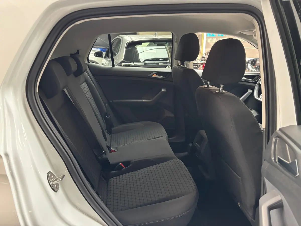 1.0 TSI Life / Navigatie / Trekhaak