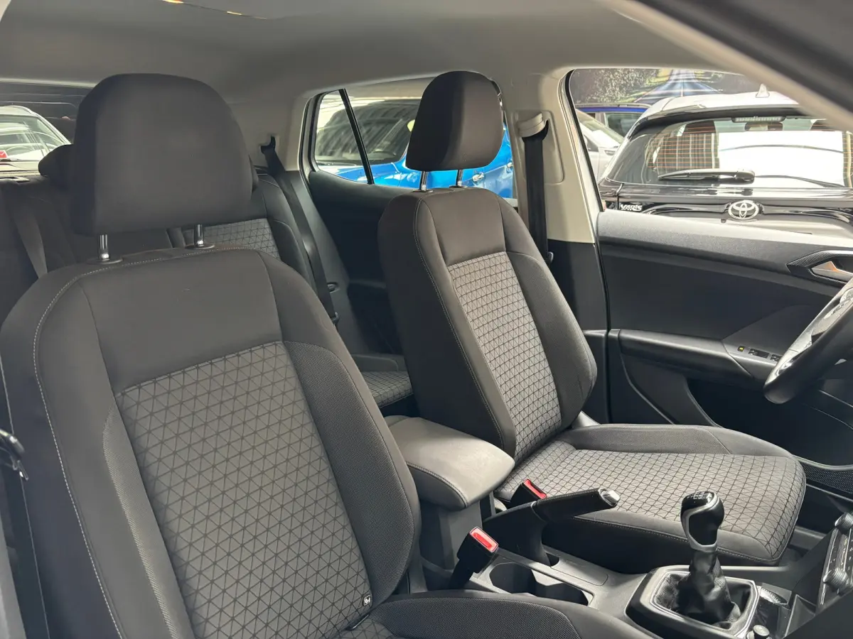 1.0 TSI Life / Navigatie / Trekhaak