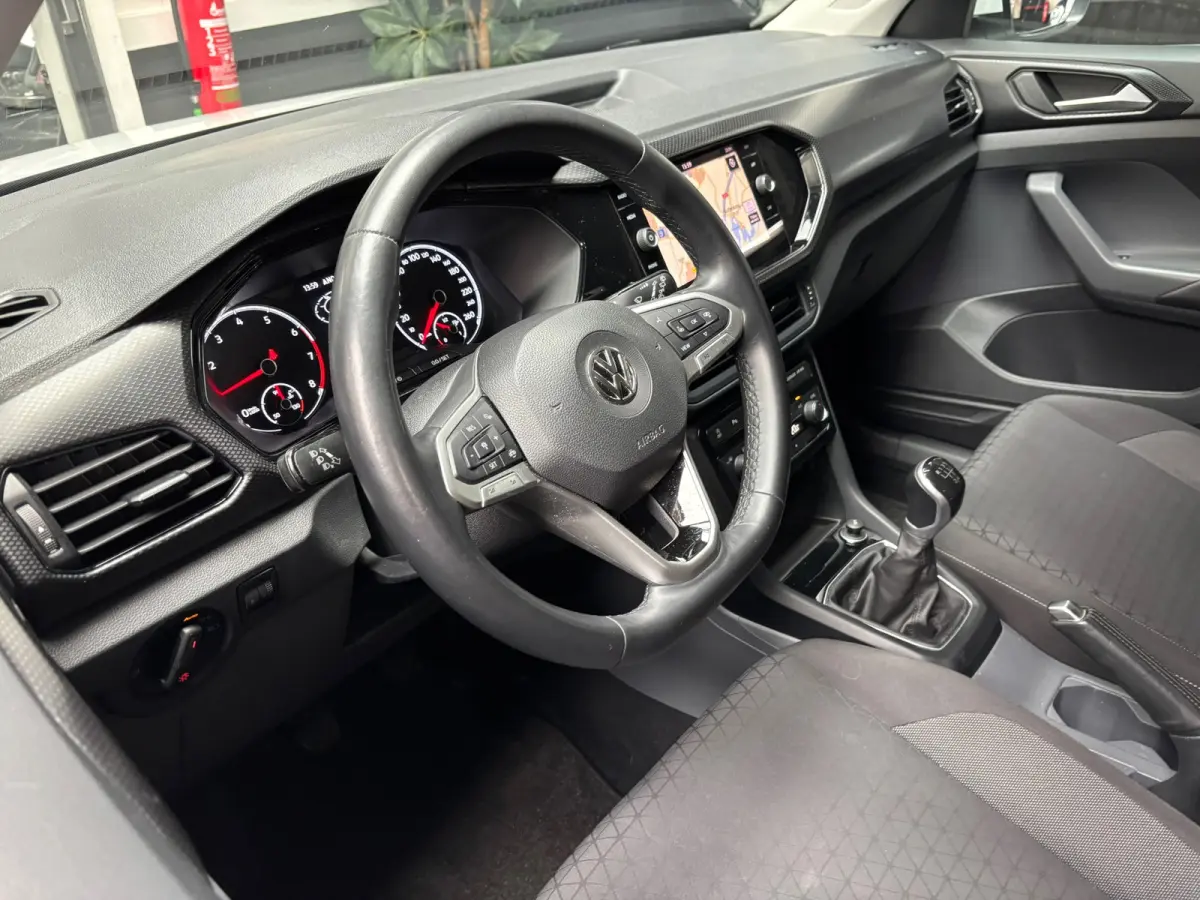 1.0 TSI Life / Navigatie / Trekhaak