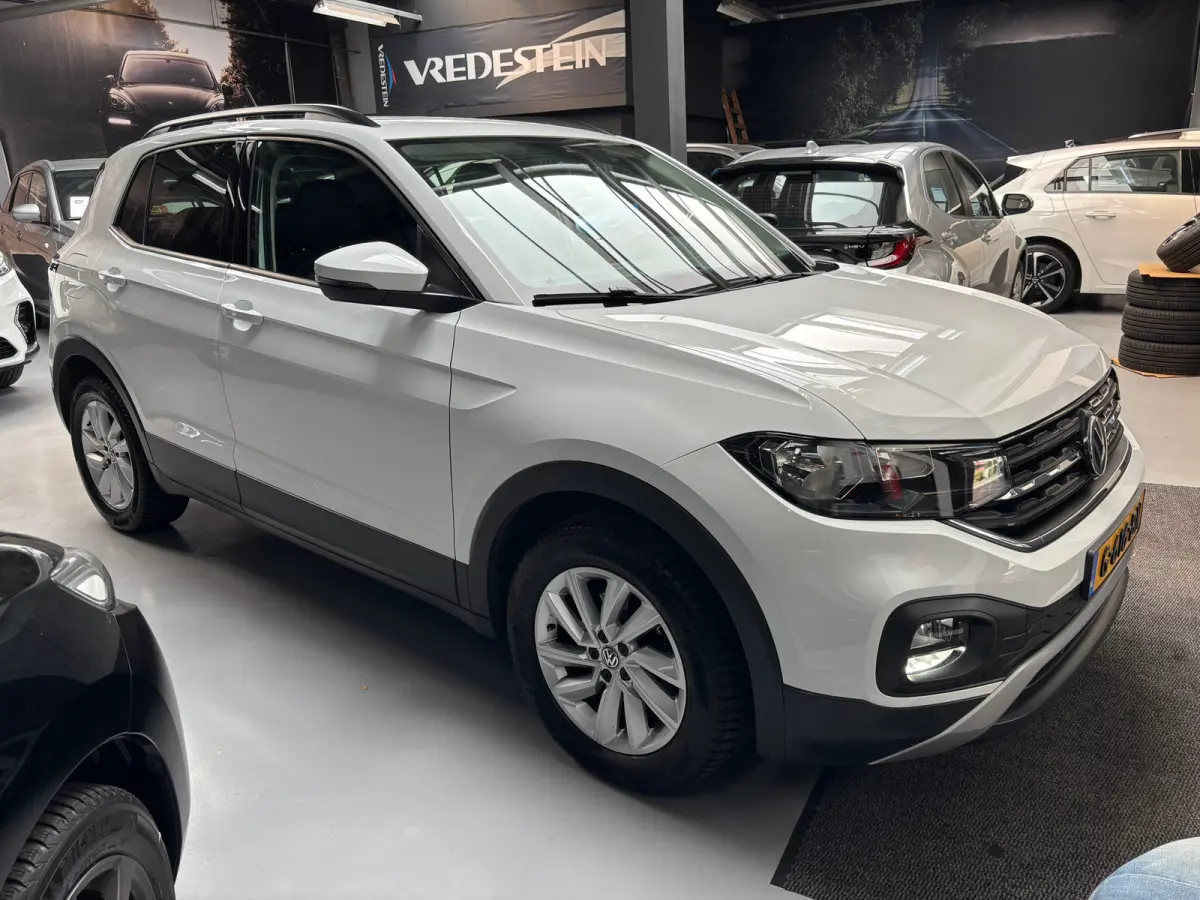 1.0 TSI Life / Navigatie / Trekhaak
