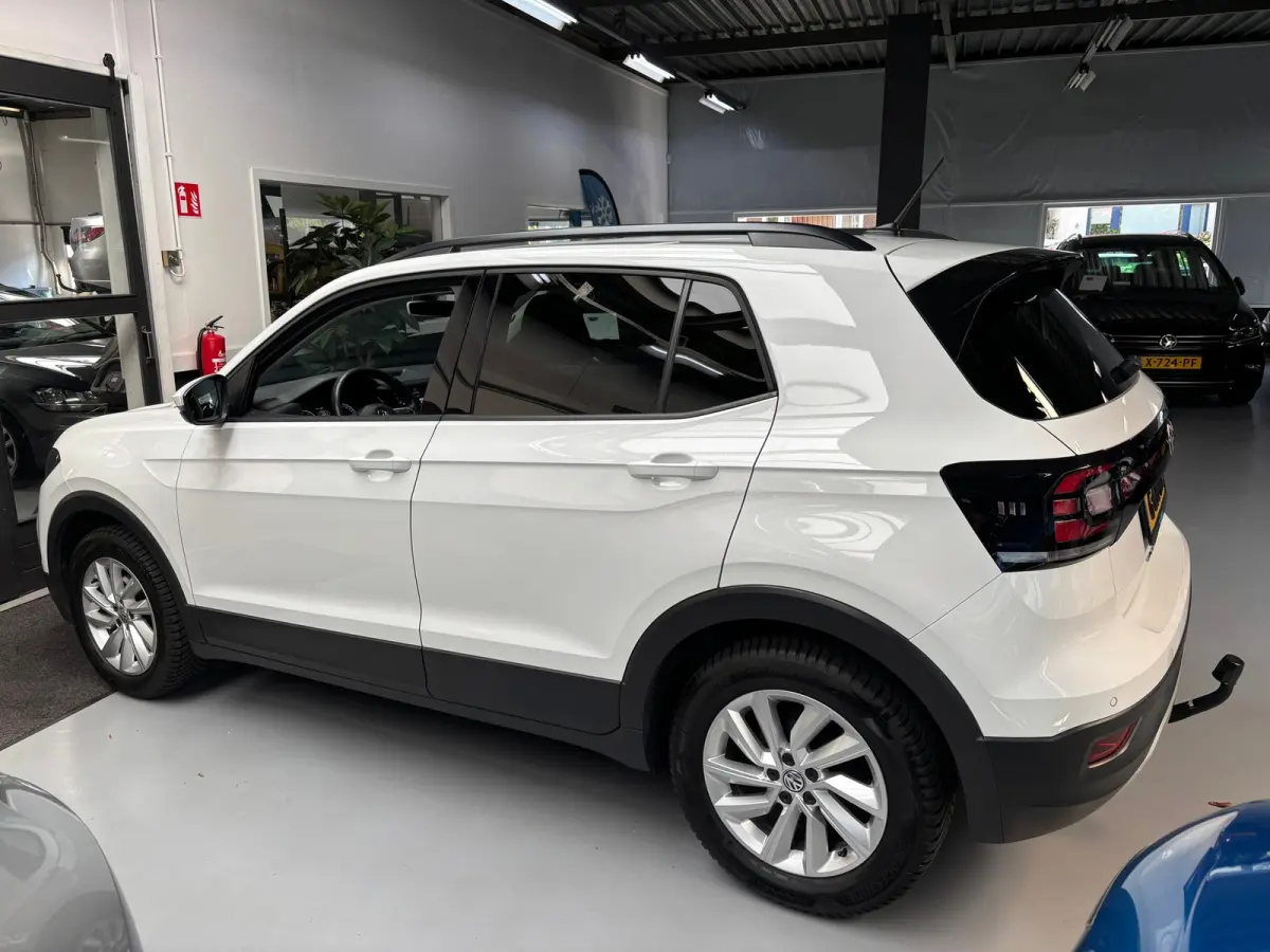 1.0 TSI Life / Navigatie / Trekhaak