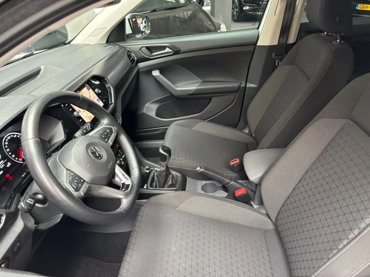 1.0 TSI Life / Navigatie / Trekhaak