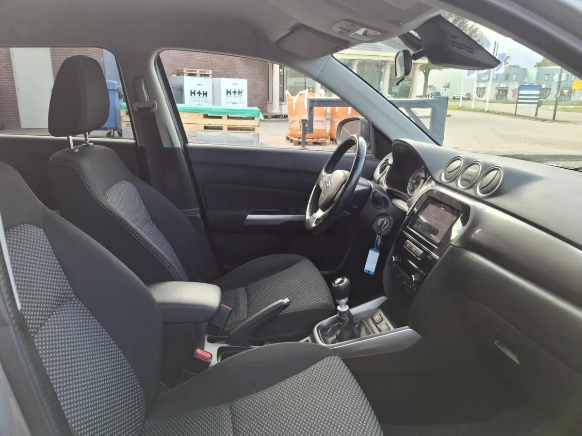1.4 Boosterjet Comfort Smart Hybrid camera afn.trekh.