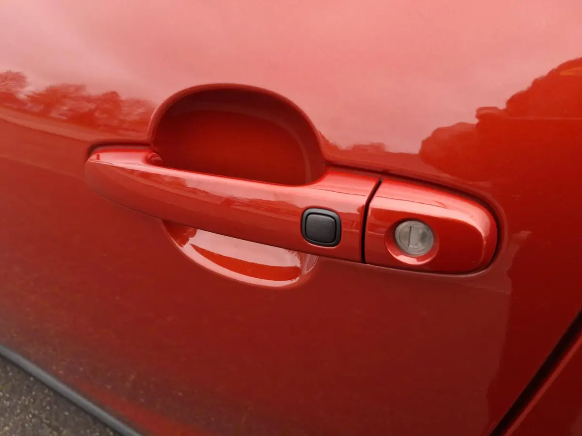 1.0 VVT-i MT Premium Leder Opendak Cabrio