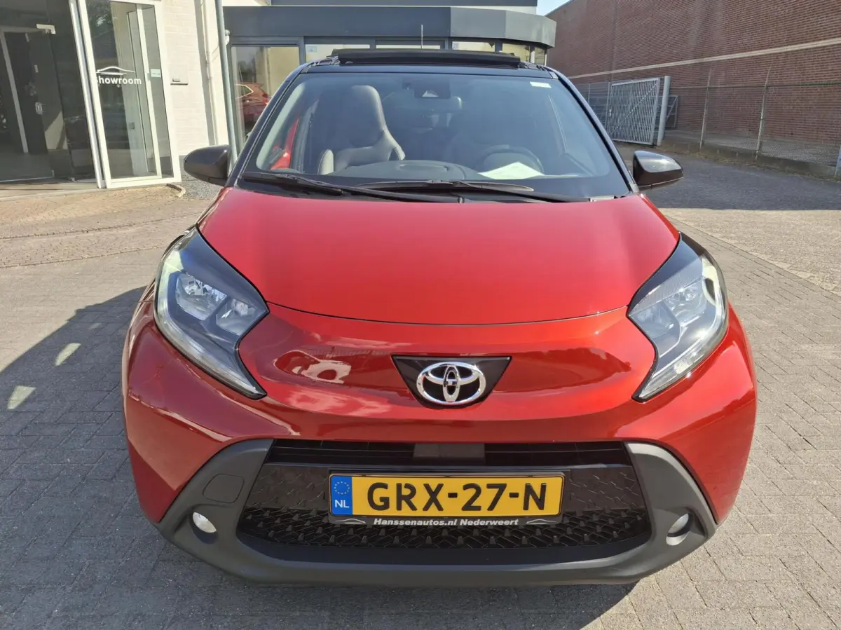 1.0 VVT-i MT Premium Leder Opendak Cabrio