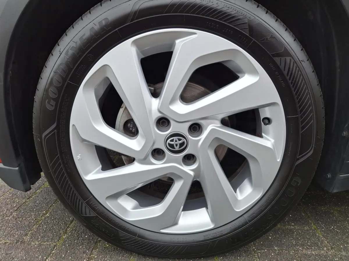 1.0 VVT-i MT Premium Leder Opendak Cabrio