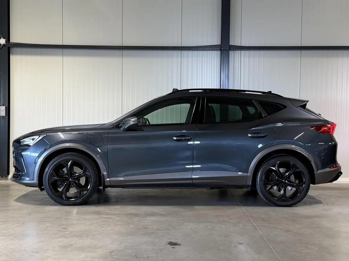1.4 e-Hybrid VZ Performance Pano Trekhaak