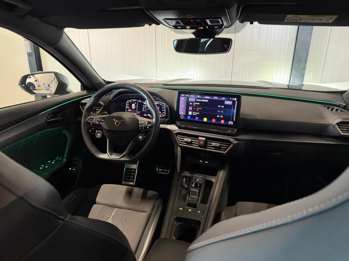 1.4 e-Hybrid VZ Performance Pano Trekhaak