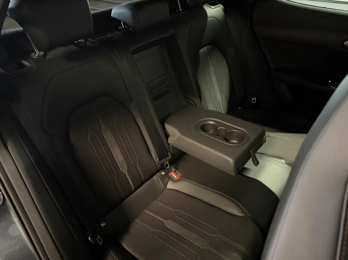 1.4 e-Hybrid VZ Performance Pano Trekhaak