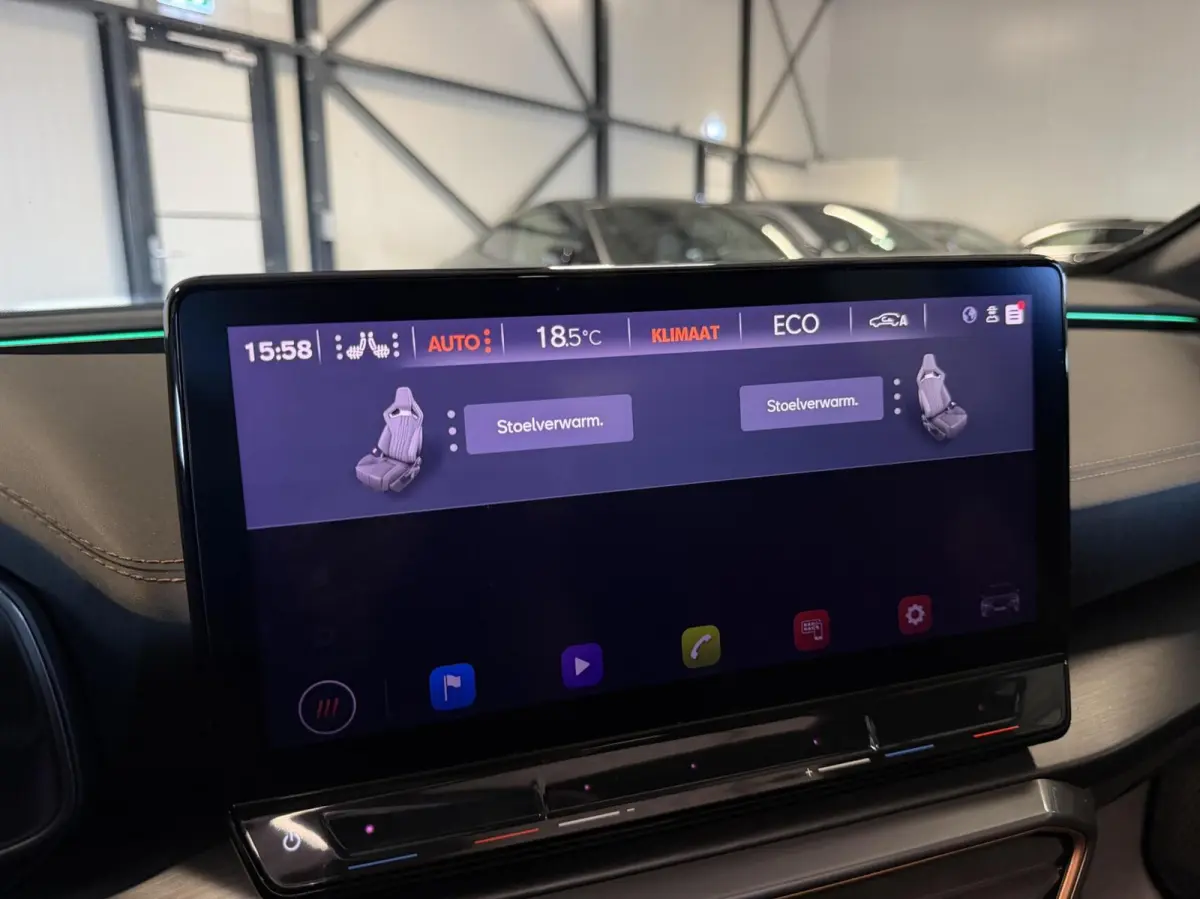1.4 e-Hybrid VZ Performance Pano Trekhaak