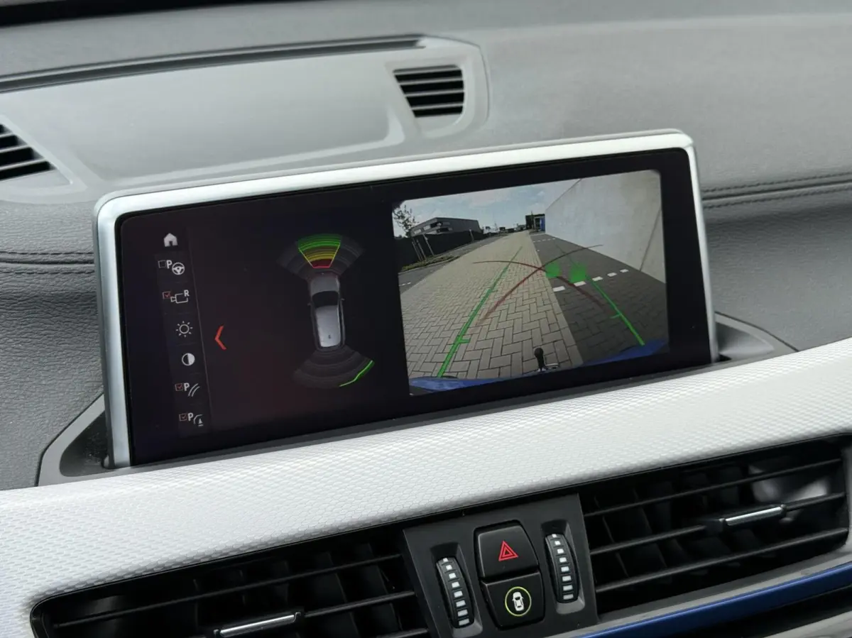 xDrive25e M-Sport plug-in hybrid | Pano | LED | trekh