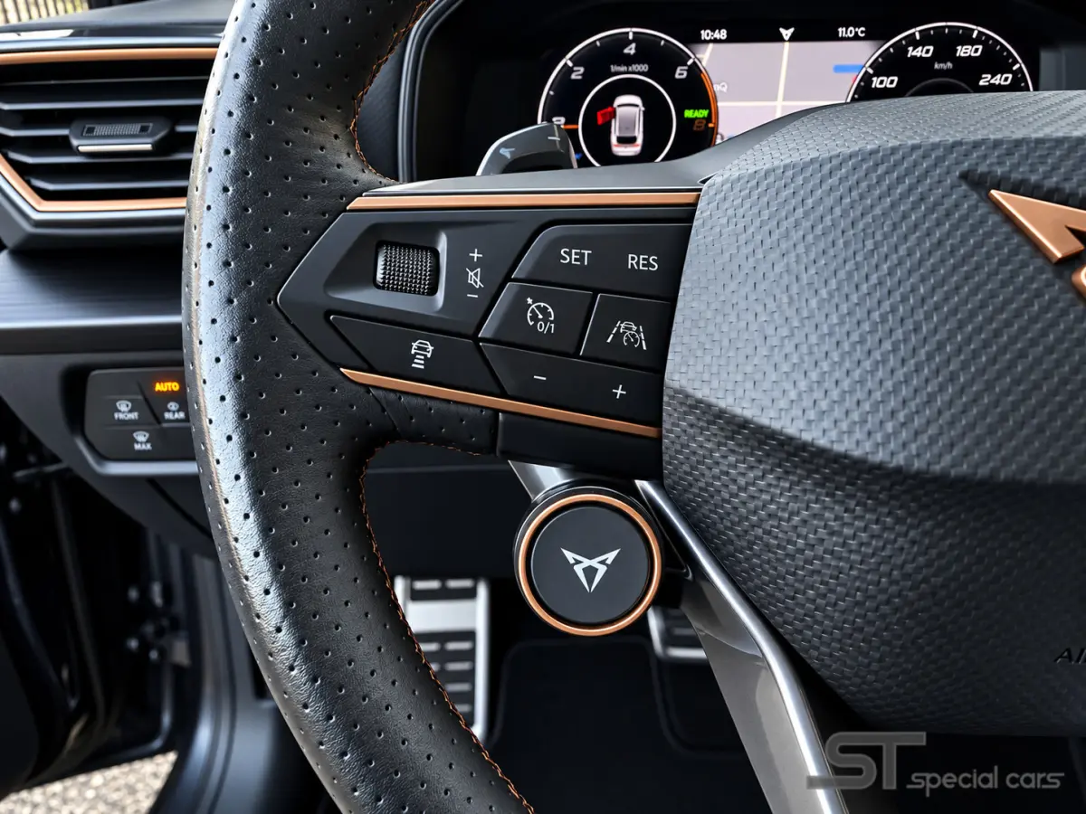 1.4 e-Hybrid VZ Copper Edition|Pano