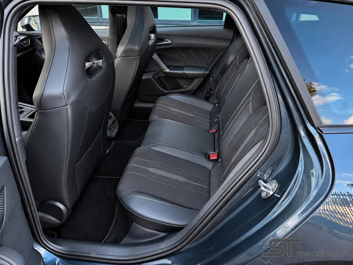 1.4 e-Hybrid VZ Copper Edition|Pano