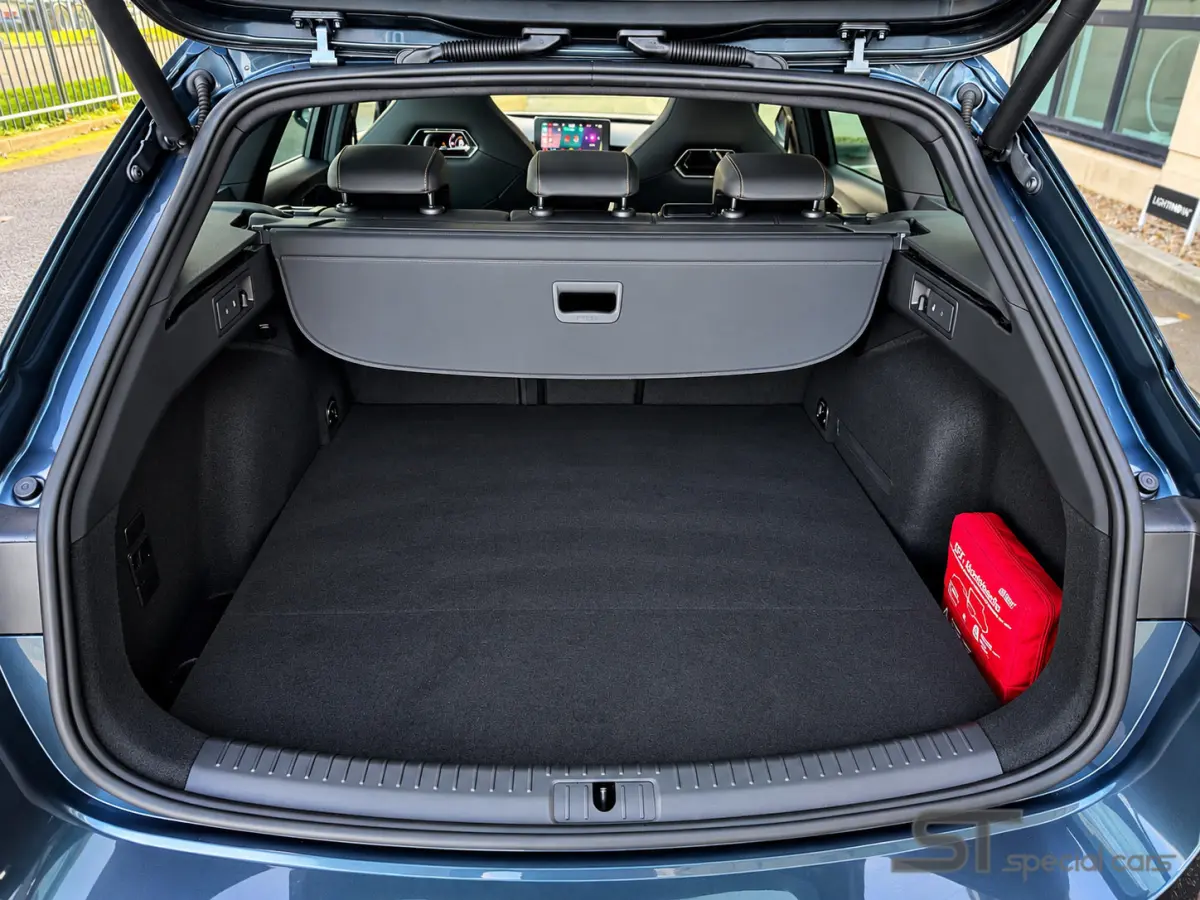 1.4 e-Hybrid VZ Copper Edition|Pano