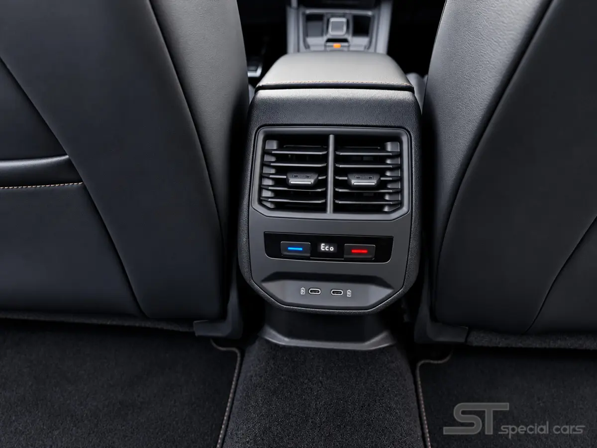1.4 e-Hybrid VZ Copper Edition|Pano
