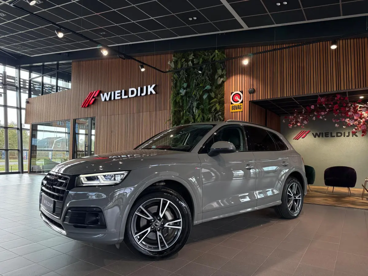 50 TFSI e quattro S edition Camera SOH 93% Optiek-pakket Titaniumzwart