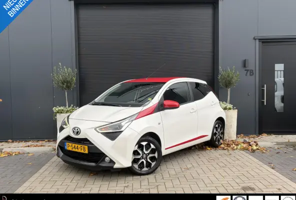 1.0 VVT-i x-cite | Automaat | Airco | Apple CarPlay | Android Auto | Achteruitrijcamera | Top auto!!